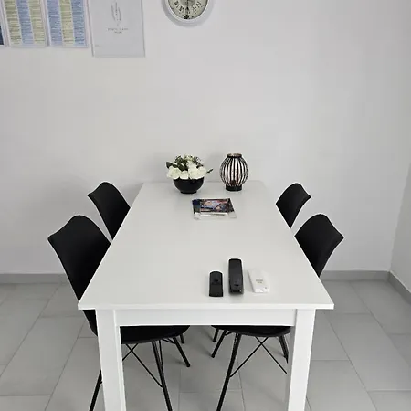 Benda Apartament Pag Town