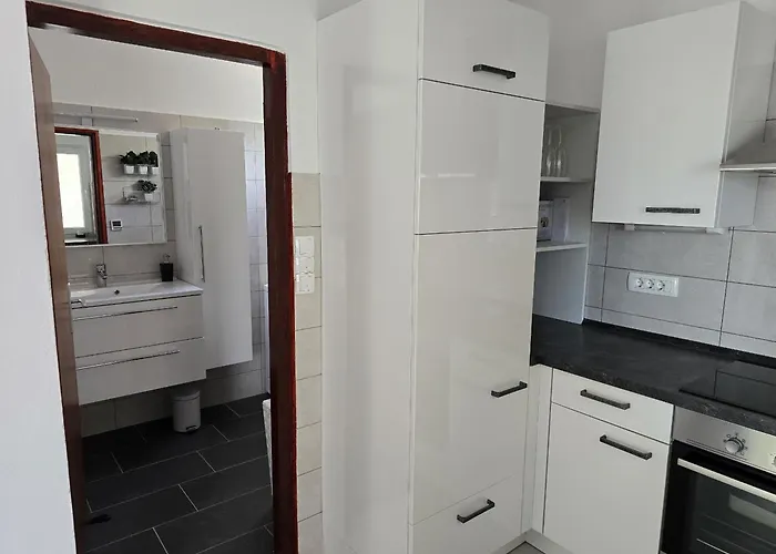 Benda Apartment Pag Town
