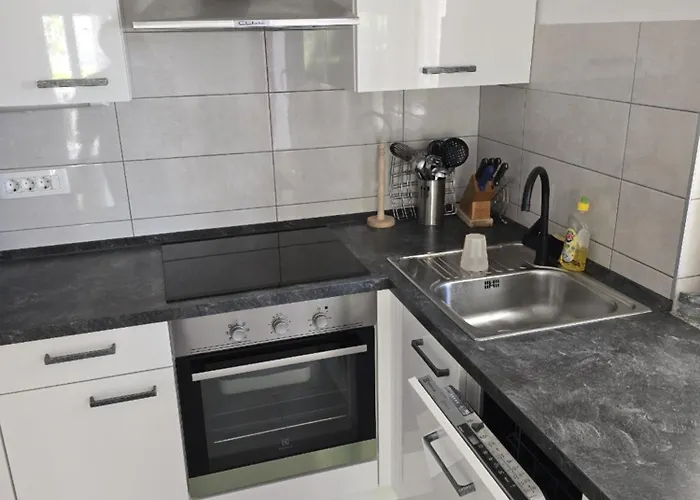 Benda Appartement Pag Town