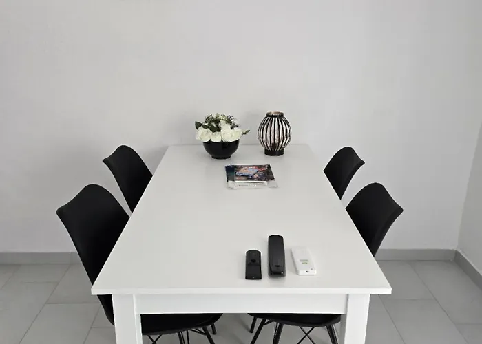 Benda Appartement Pag Town